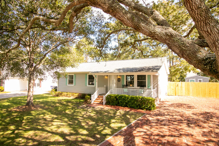 How To Downsize Without Feeling Like You’re Losing Space